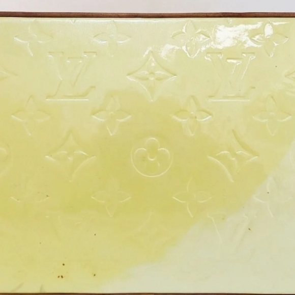 AUTHENTIC Louis Vuitton Vernis - Picture 14 of 15